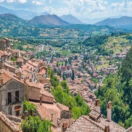 In Nyaraló Tagliacozzo